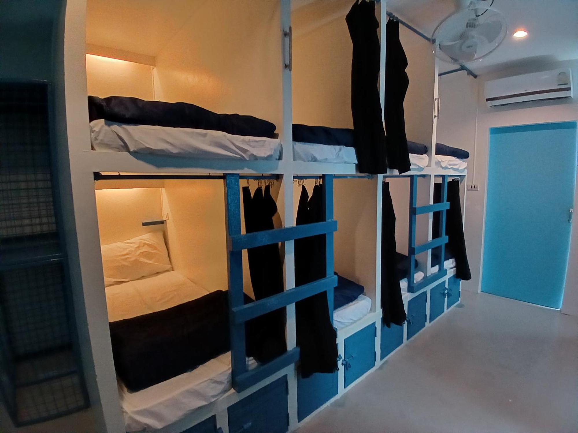 The Hangout Hostel Ao Nang 外观 照片