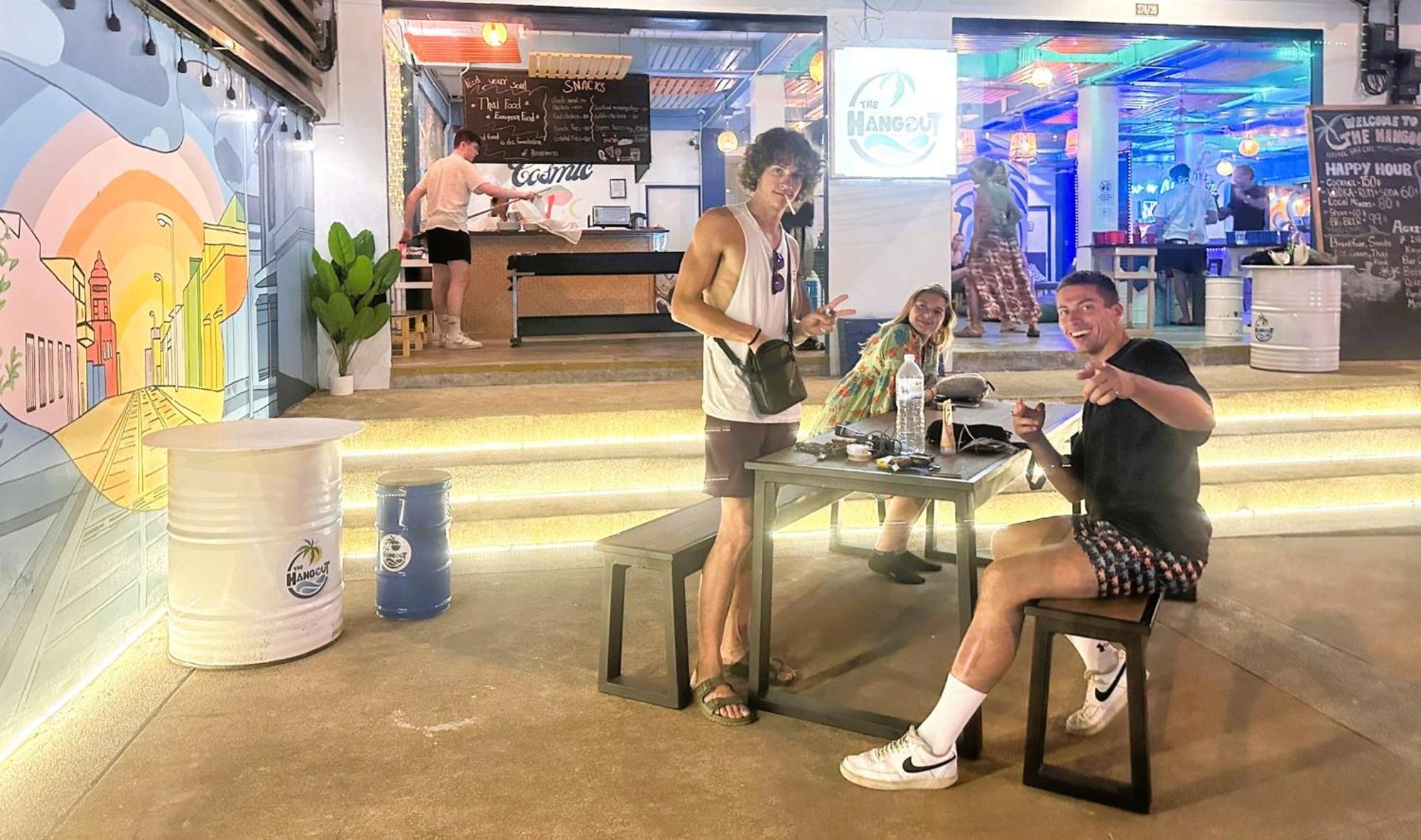 The Hangout Hostel Ao Nang 外观 照片