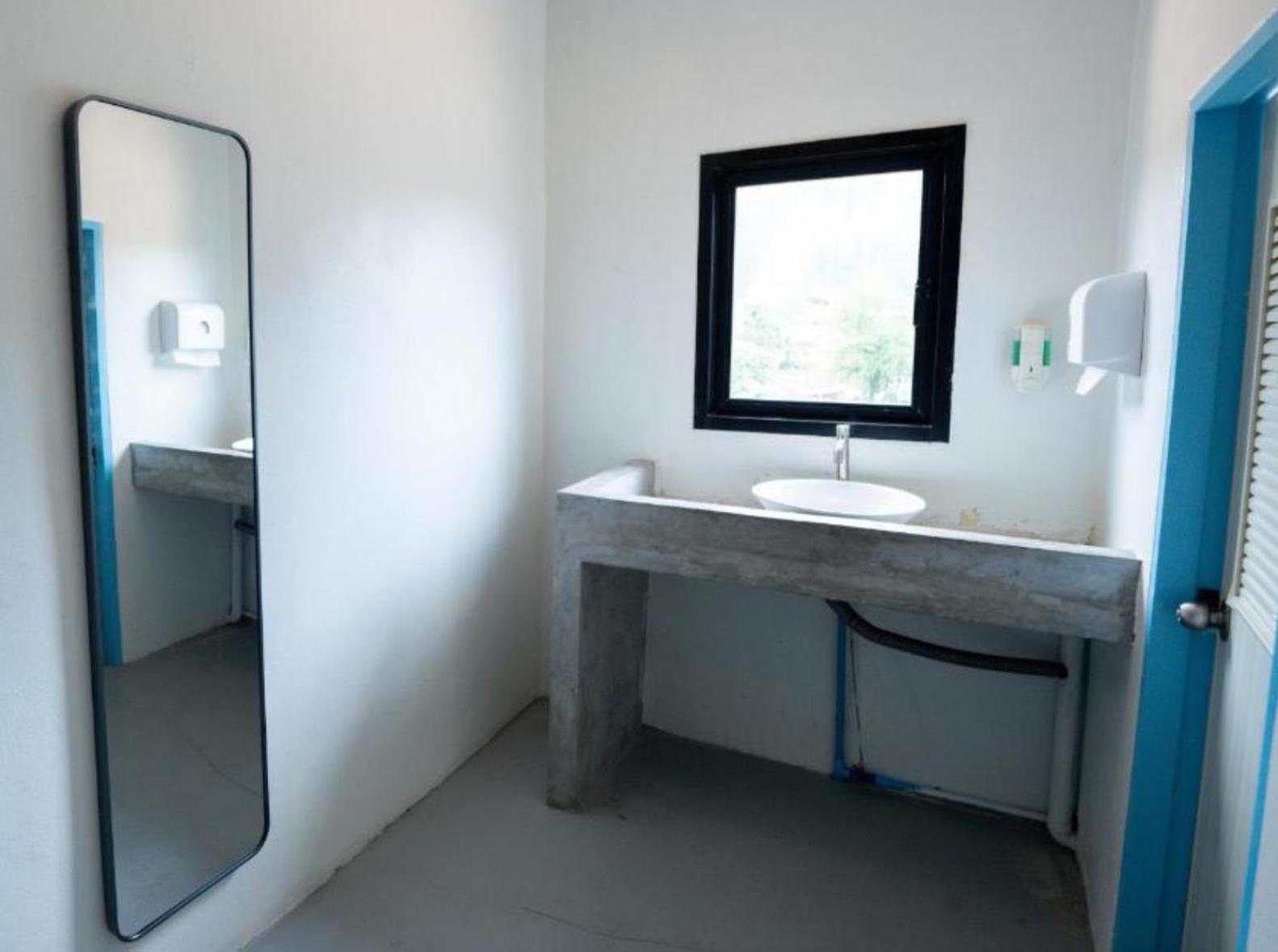 The Hangout Hostel Ao Nang 外观 照片